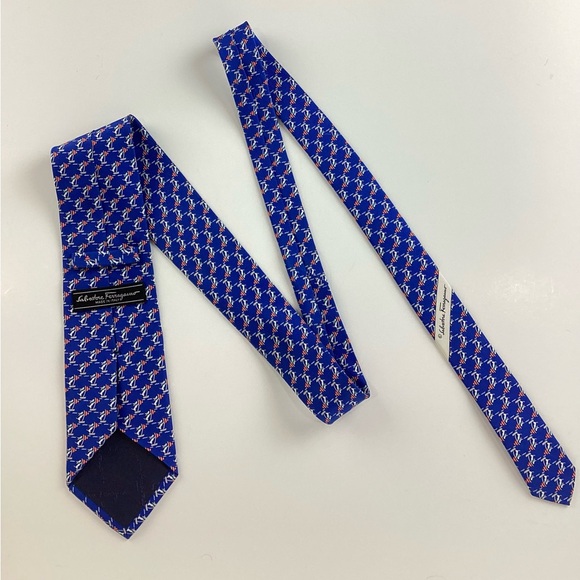 Salvatore Ferragamo Red and Blue Dog on Sailboat Silk Tie - Picture 7 of 12